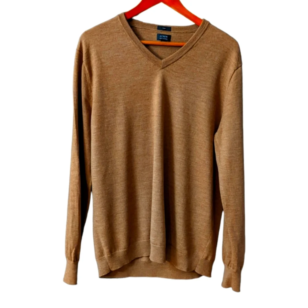J. Crew V- Neck Sweater Merino Wool Men's XL Slim Fit